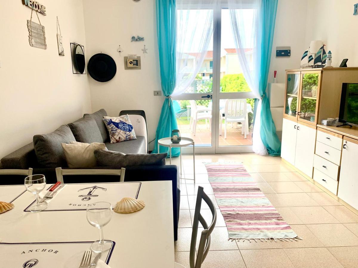 Apartment Caorle De Lux Swimming Pool, Parking, Garden Bagian luar foto