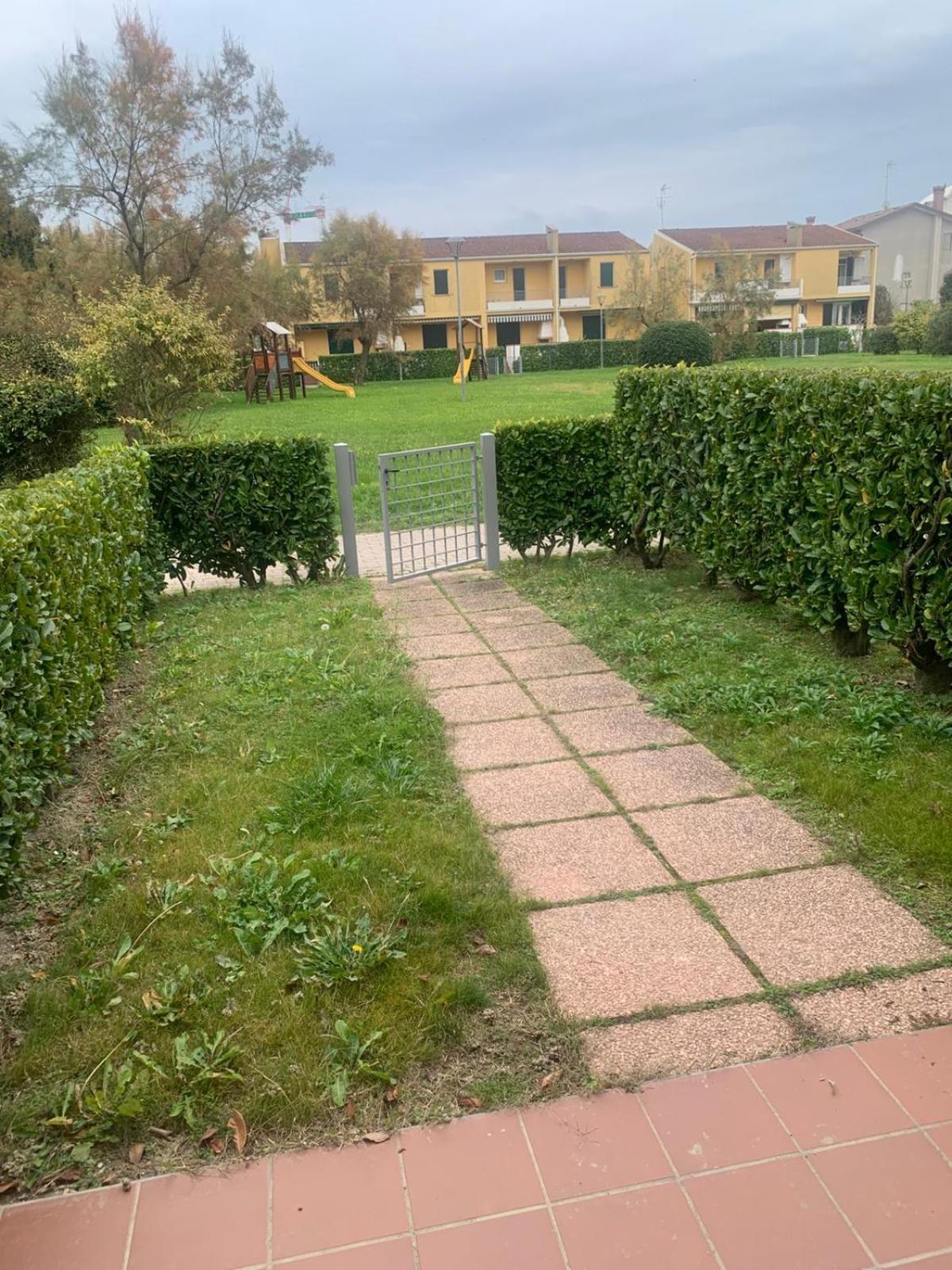 Apartment Caorle De Lux Swimming Pool, Parking, Garden Bagian luar foto