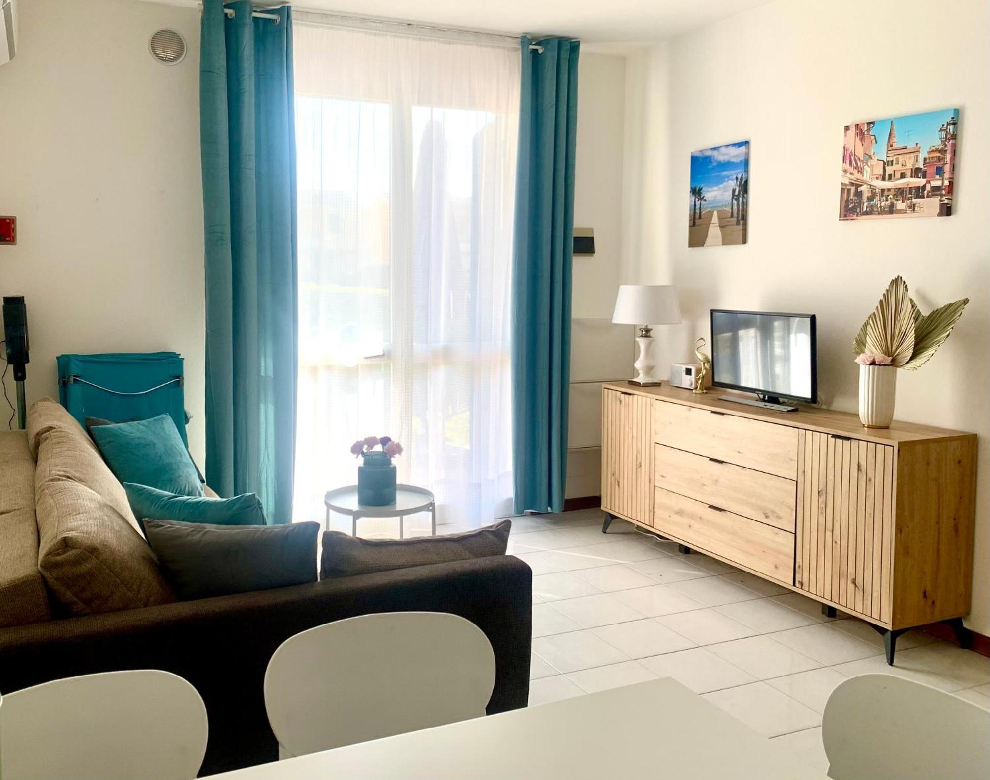 Apartment Caorle De Lux Swimming Pool, Parking, Garden Bagian luar foto